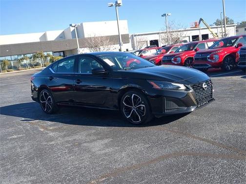 2024 Nissan Altima 2.5 SR