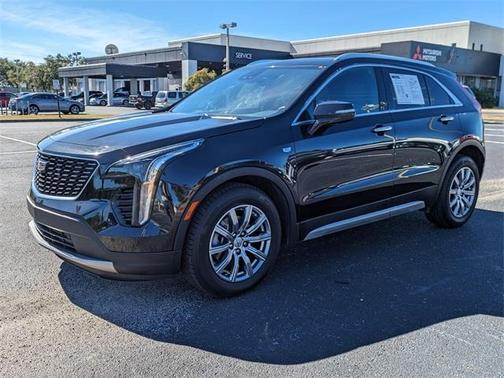 2023 Cadillac XT4 Premium Luxury