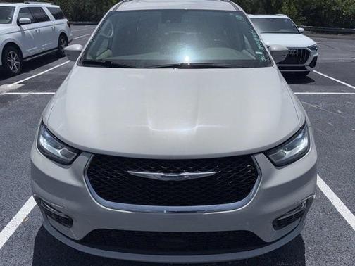 2021 Chrysler Pacifica Hybrid Touring L