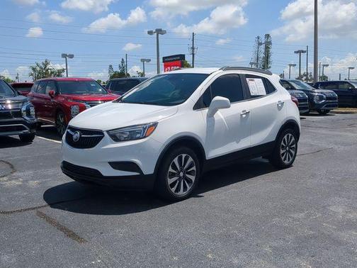 Summit White 2022 Buick Encore Preferred