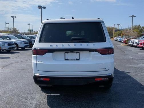 2024 Jeep Wagoneer Series II