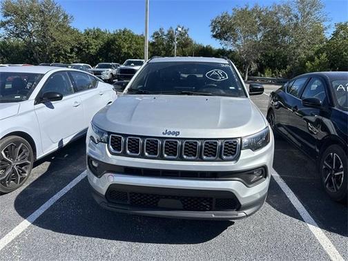 2024 Jeep Compass Latitude