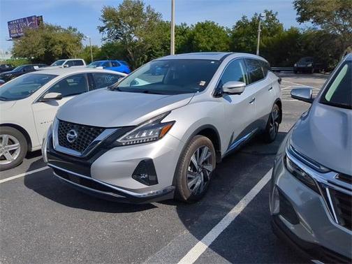2022 Nissan Murano SL