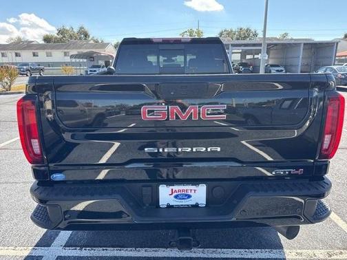 2022 GMC Sierra 2500 AT4