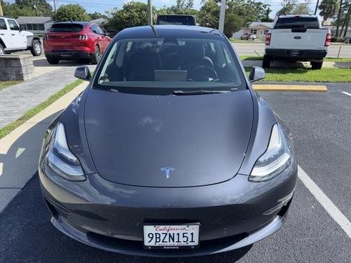 2022 Tesla Model 3 Base