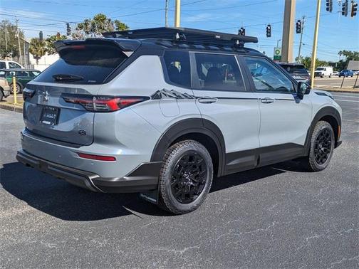 2025 Mitsubishi Outlander Trail Edition