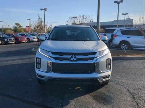 Alloy Silver Metallic 2026 Mitsubishi Outlander Sport 2.0 SE