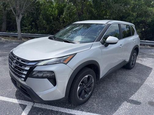 Brilliant Silver Metallic 2024 Nissan Rogue SV