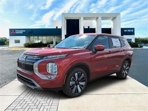 2025 Mitsubishi Outlander SE