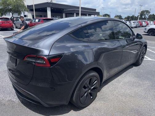Gray 2024 Tesla Model Y Long Range