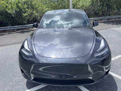 Gray 2024 Tesla Model Y Long Range