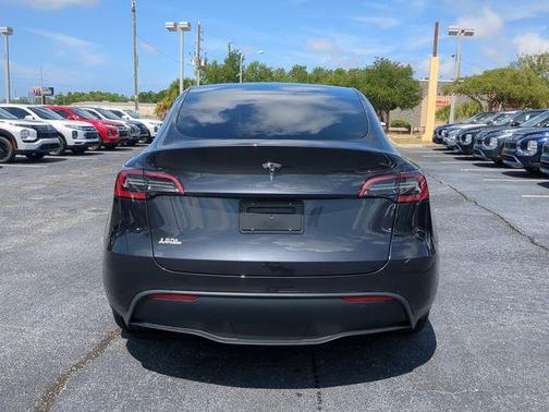 Gray 2024 Tesla Model Y Long Range