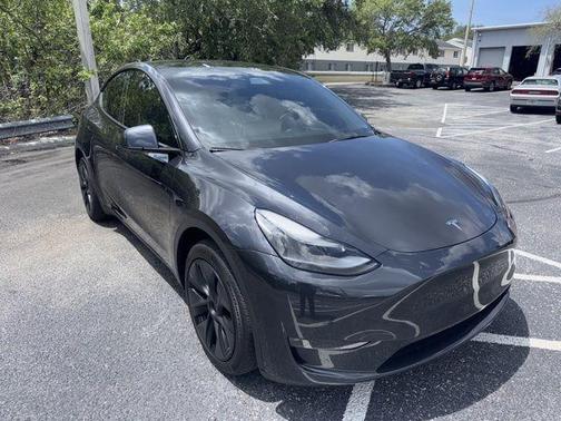 Gray 2024 Tesla Model Y Long Range
