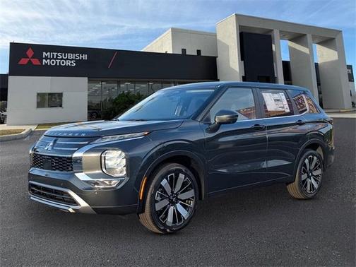 2026 Mitsubishi Outlander SE
