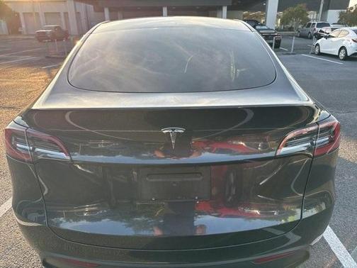 2024 Tesla Model Y Standard Range