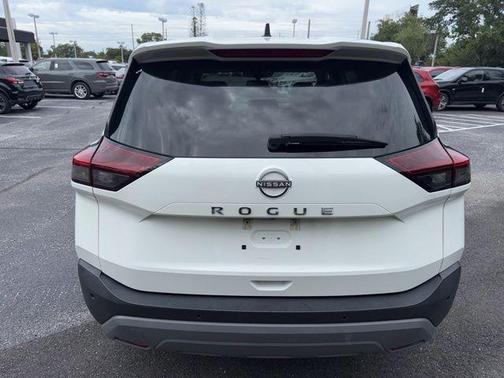Glacier White 2023 Nissan Rogue S