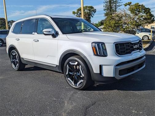 2023 Kia Telluride S