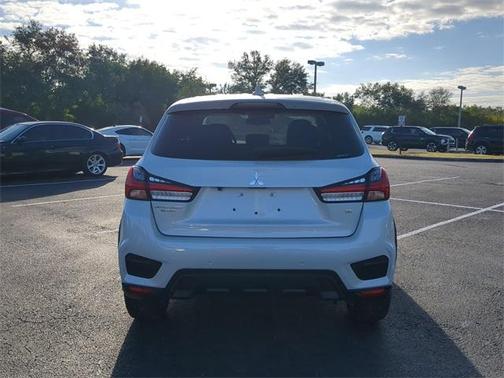 2026 Mitsubishi Outlander Sport 2.0 SE