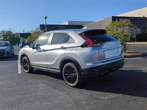 2025 Mitsubishi Eclipse Cross LE