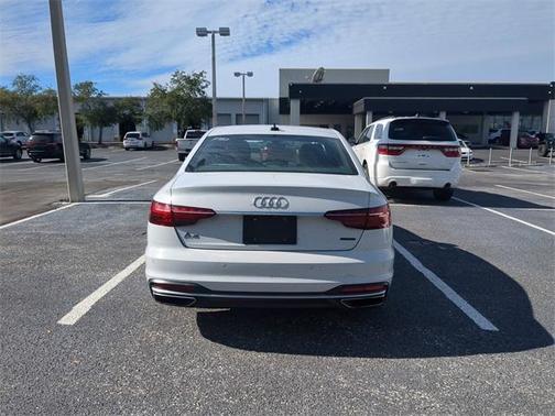 2024 Audi A4 45 S line quattro Premium