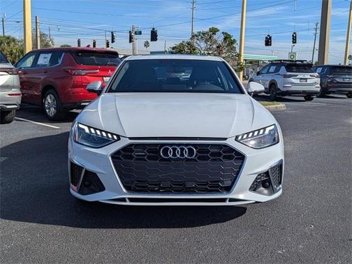 2024 Audi A4 45 S line quattro Premium