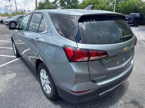 Sterling Gray Metallic 2024 Chevrolet Equinox LT