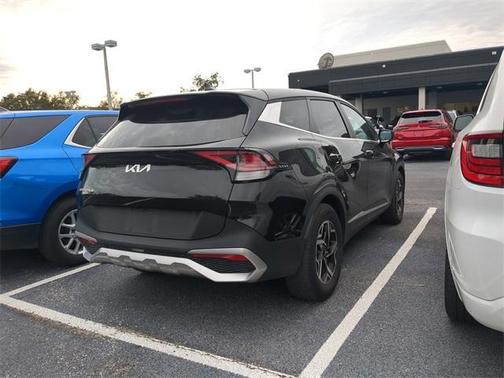 2024 Kia Sportage LX