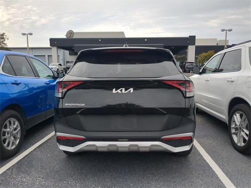2024 Kia Sportage LX
