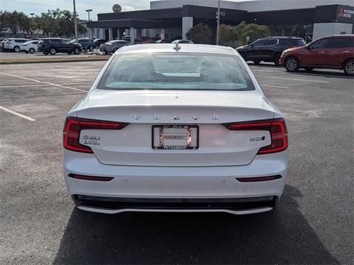 2024 Volvo S60 B5 Core Dark Theme