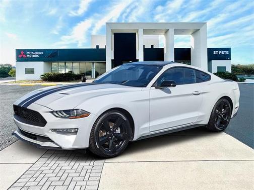 2022 Ford Mustang EcoBoost
