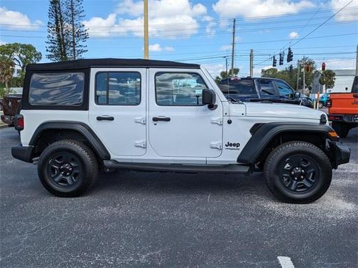 2022 Jeep Wrangler Unlimited Sport