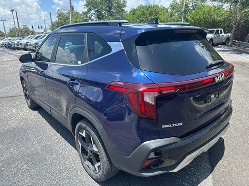 Dark Ocean Blue 2024 Kia Seltos EX