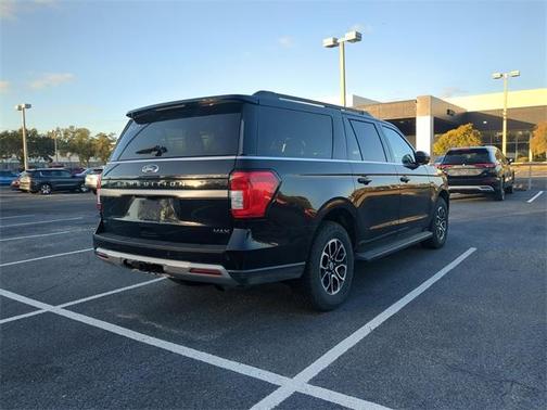 2024 Ford Expedition Max XLT