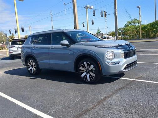 2026 Mitsubishi Outlander SEL