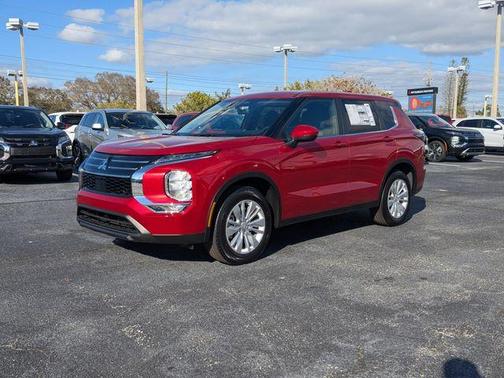 2026 Mitsubishi Outlander ES