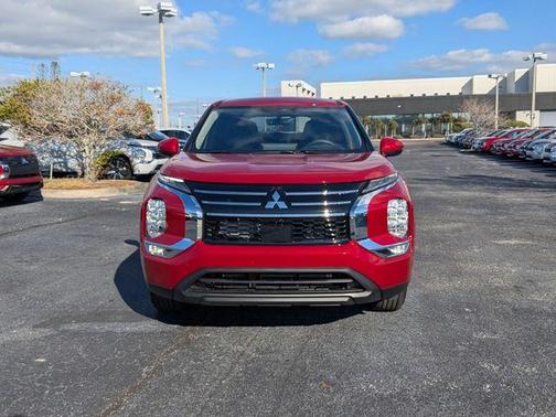 2026 Mitsubishi Outlander ES