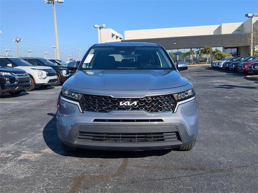 2022 Kia Sorento LX