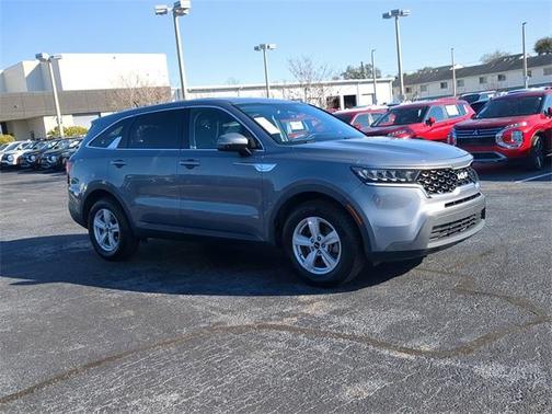 2022 Kia Sorento LX