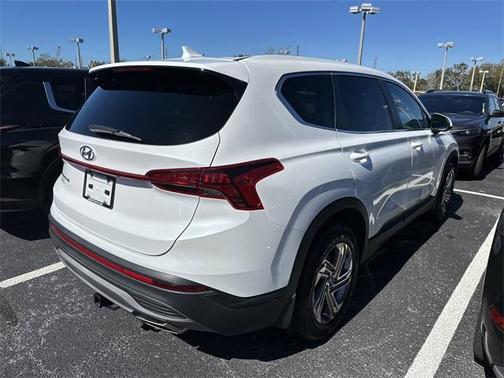 2022 Hyundai SANTA FE SE