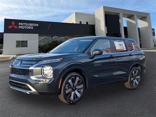 2026 Mitsubishi Outlander SE