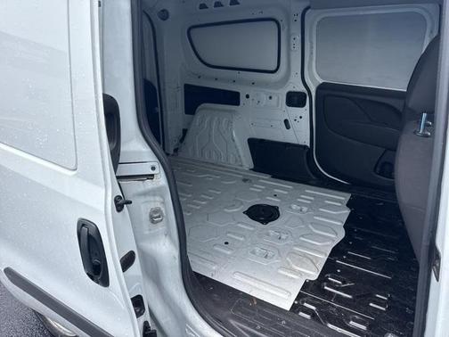 2022 RAM ProMaster City Base