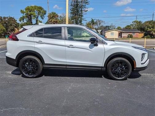 2025 Mitsubishi Eclipse Cross LE