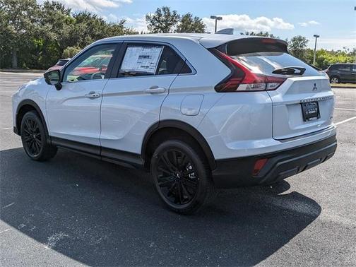 2025 Mitsubishi Eclipse Cross LE