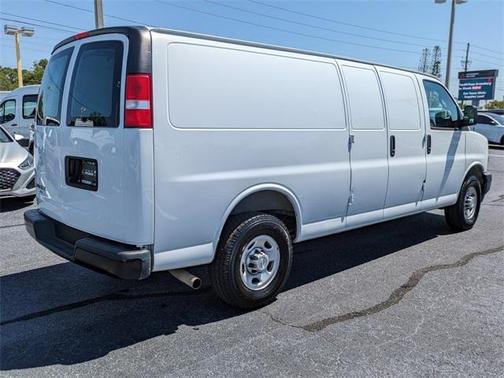 2022 Chevrolet Express 2500 Work Van