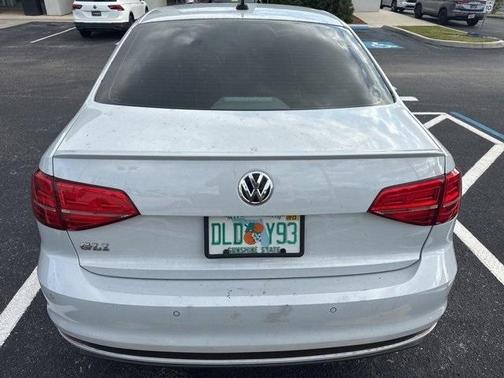 2018 Volkswagen Jetta 2.0T GLI