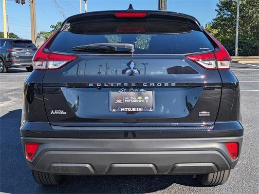 2025 Mitsubishi Eclipse Cross LE