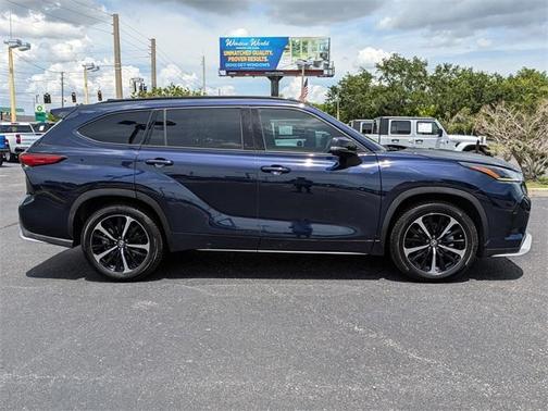 2021 Toyota Highlander XSE