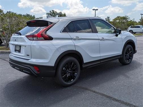 2025 Mitsubishi Eclipse Cross LE
