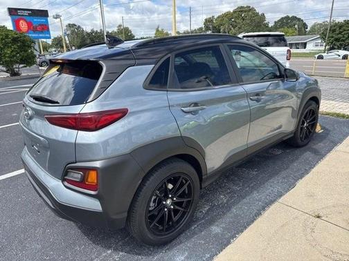2020 Hyundai KONA SEL