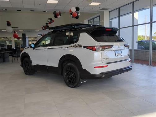 2025 Mitsubishi Outlander Trail Edition